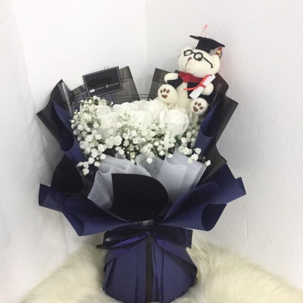 Graduation Bouquet - Image 2